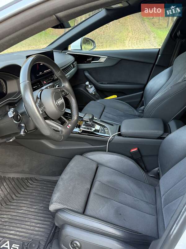 Лифтбек Audi A5 2022 в Кременчуге
