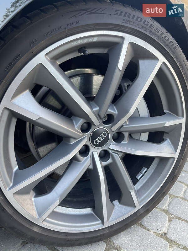 Лифтбек Audi A5 2020 в Львове
