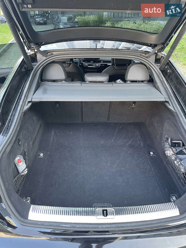 Лифтбек Audi A5 2020 в Львове