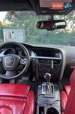 Купе Audi A5 2009 в 