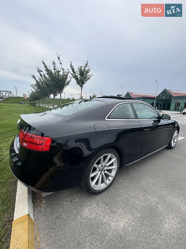 Купе Audi A5 2014 в Ірпені