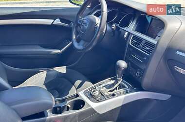Купе Audi A5 2010 в 