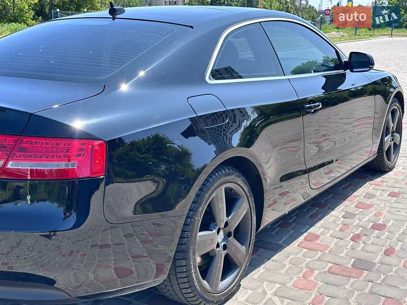 Купе Audi A5 2010 в Кропивницком