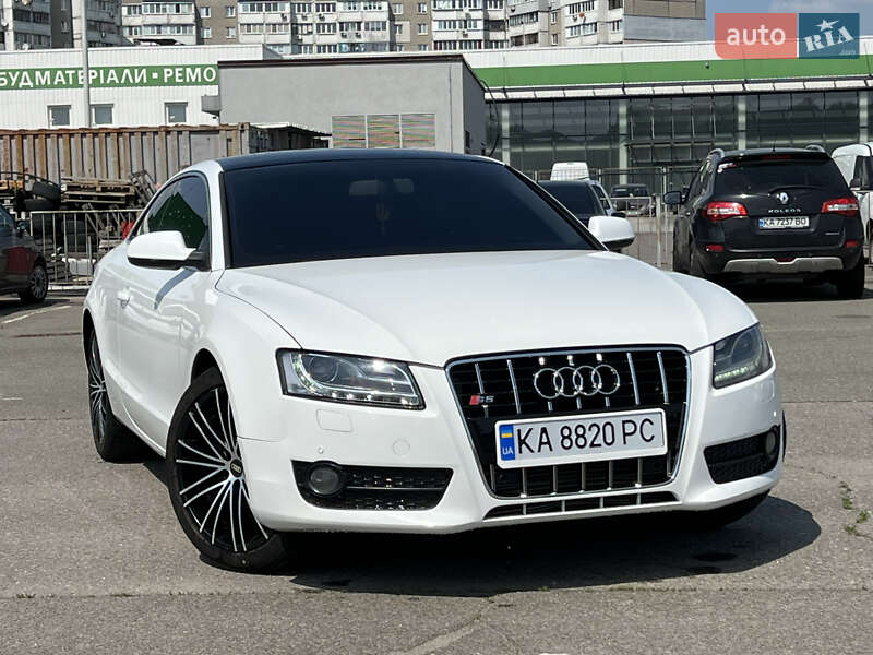 Купе Audi A5 2010 в Киеве