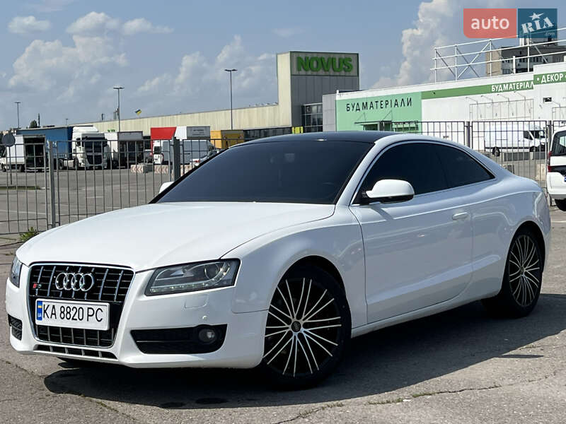 Купе Audi A5 2010 в Киеве