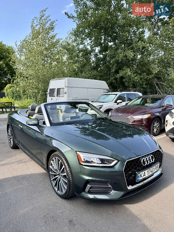 Кабриолет Audi A5 2017 в Киеве
