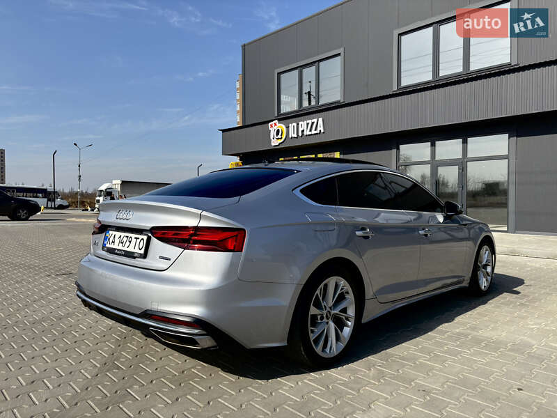 Лифтбек Audi A5 2021 в Киеве