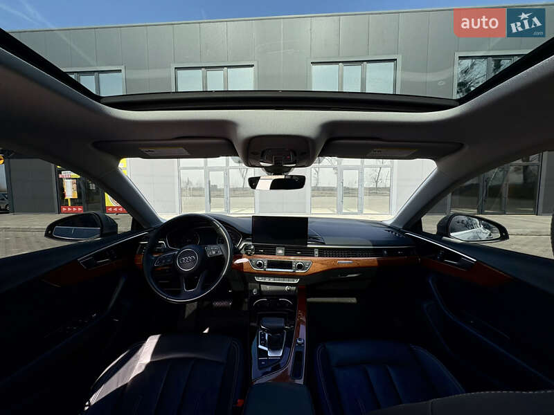 Лифтбек Audi A5 2021 в Киеве