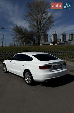 Купе Audi A5 2010 в 