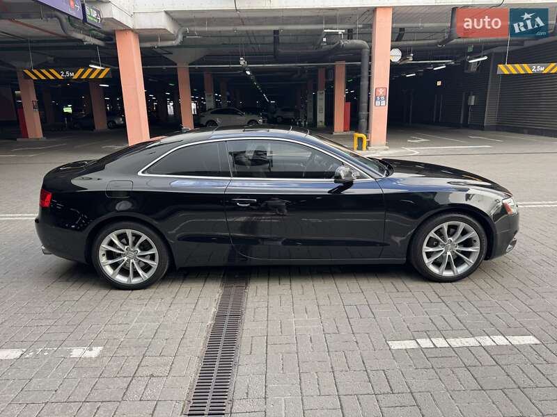 Купе Audi A5 2012 в Киеве