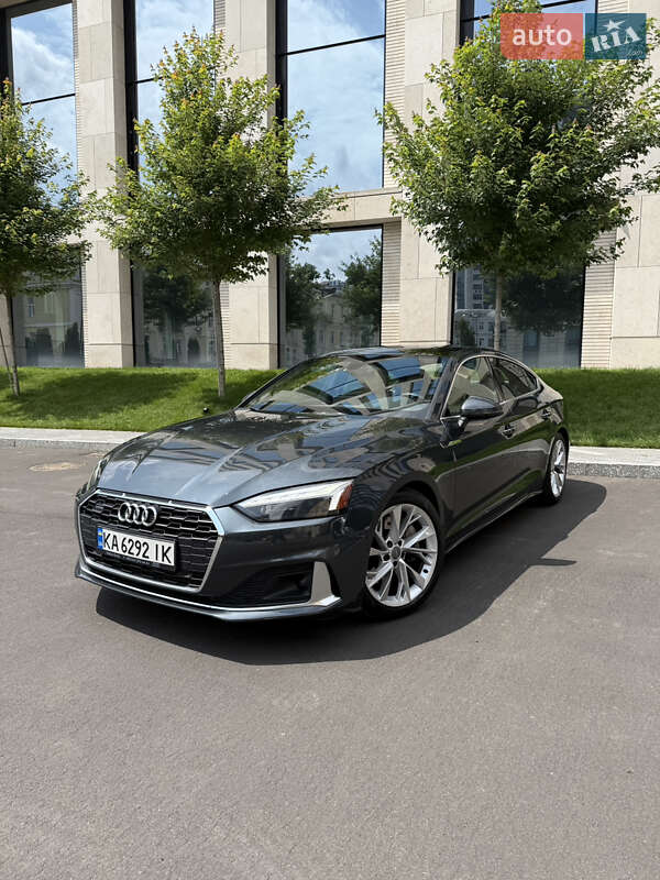 Лифтбек Audi A5 2020 в 