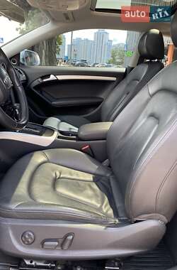 Купе Audi A5 2010 в 
