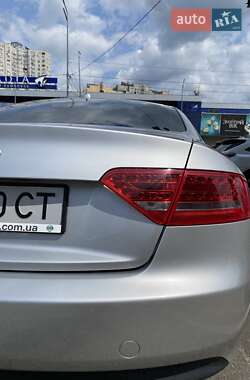Купе Audi A5 2010 в 
