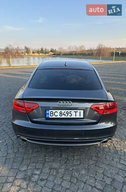 Купе Audi A5 2013 в 