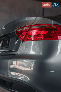 Купе Audi A5 2009 в 
