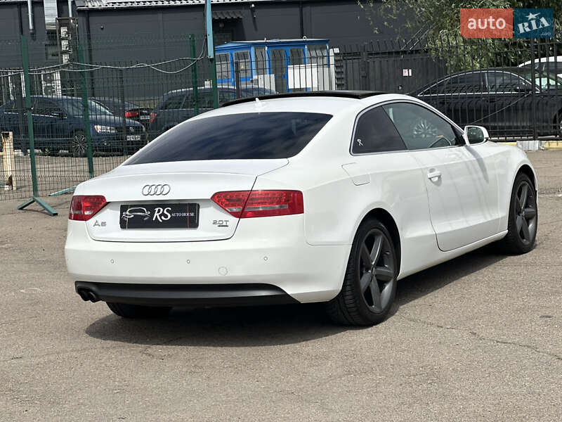 Купе Audi A5 2011 в Киеве