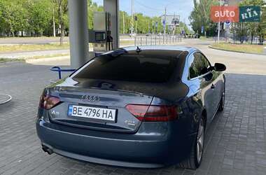 Купе Audi A5 2010 в 
