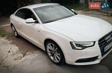 Купе Audi A5 2011 в 