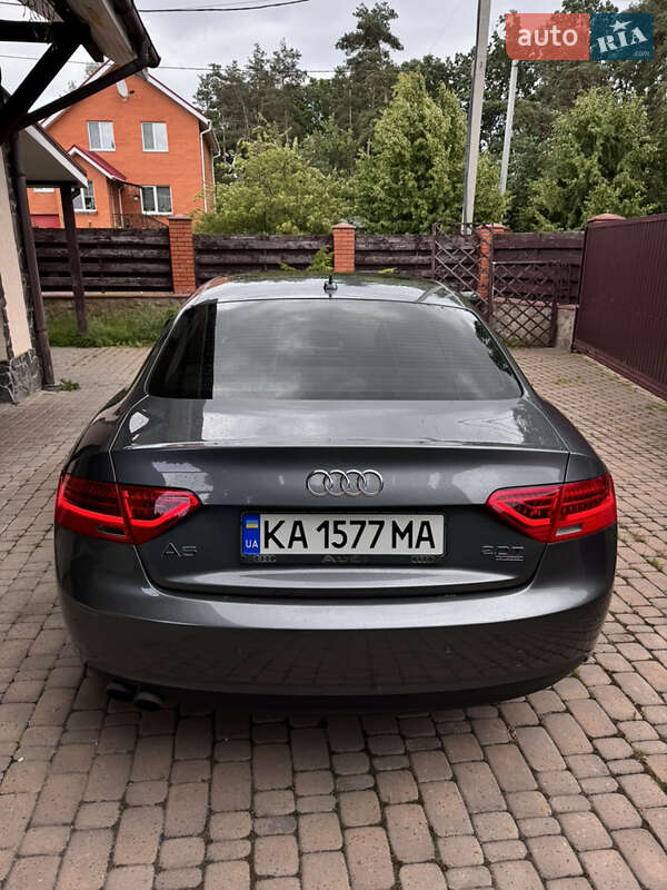 Купе Audi A5 2013 в Киеве