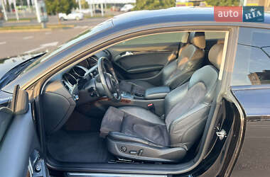 Купе Audi A5 2010 в 