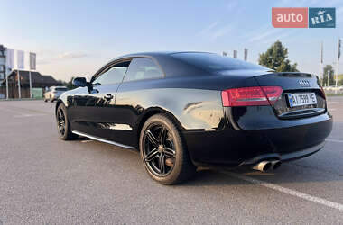 Купе Audi A5 2010 в 
