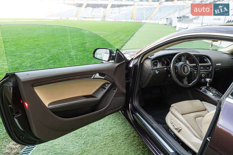 Купе Audi A5 2013 в Одессе