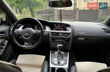 Купе Audi A5 2013 в 