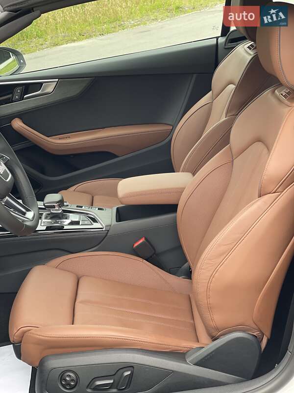 Кабріолет Audi A5 2022 в Києві