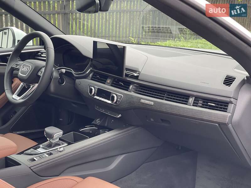 Кабріолет Audi A5 2022 в Києві