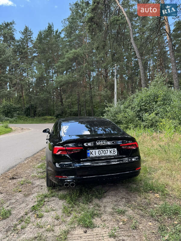Купе Audi A5 2017 в Киеве
