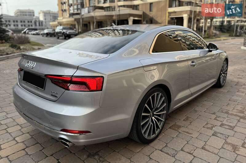 Купе Audi A5 2017 в Киеве