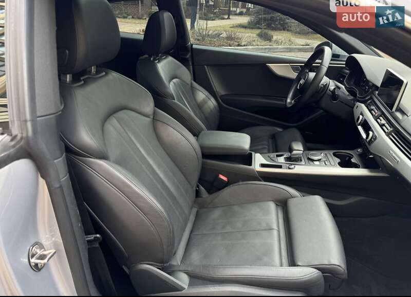 Купе Audi A5 2017 в Киеве