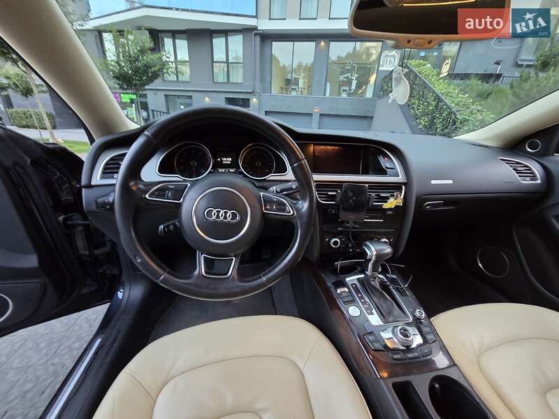 Купе Audi A5 2012 в Львове