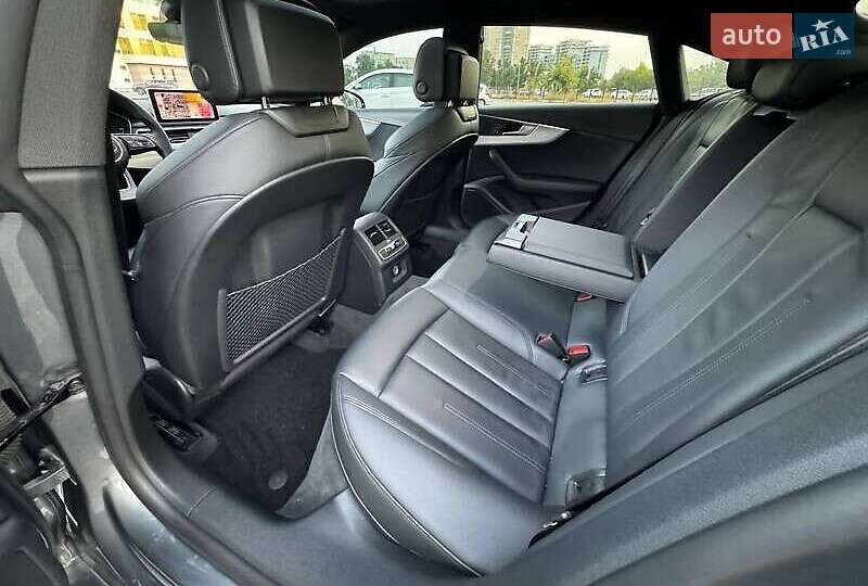 Купе Audi A5 2017 в Киеве