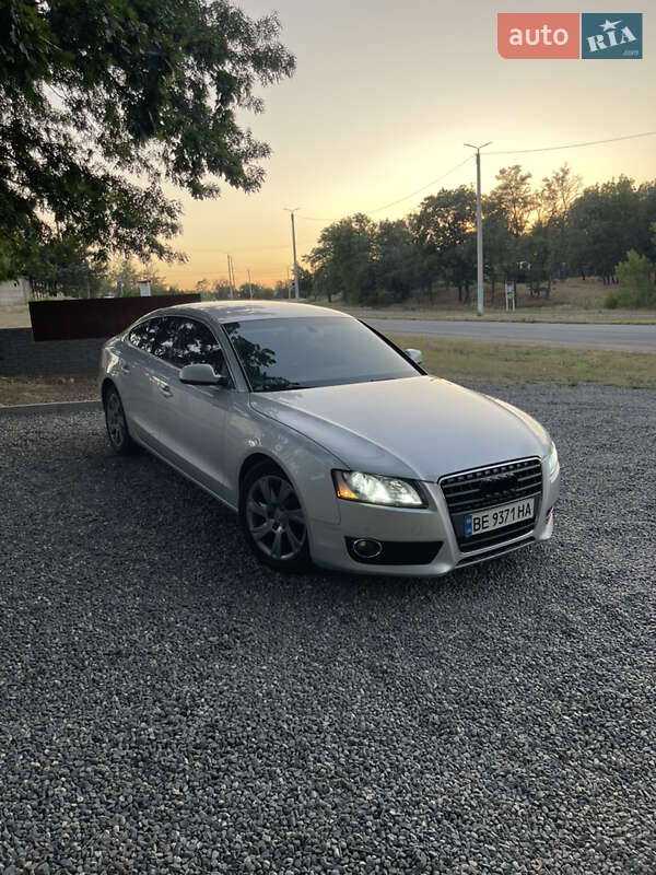 Купе Audi A5 2011 в Вознесенске