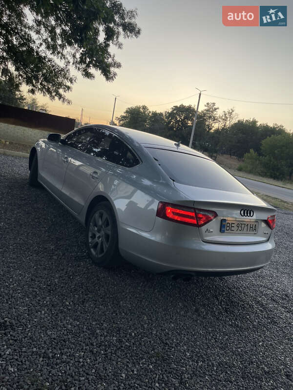 Купе Audi A5 2011 в Вознесенске