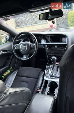 Купе Audi A5 2010 в 