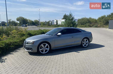 Купе Audi A5 2010 в 
