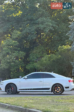 Купе Audi A5 2015 в 