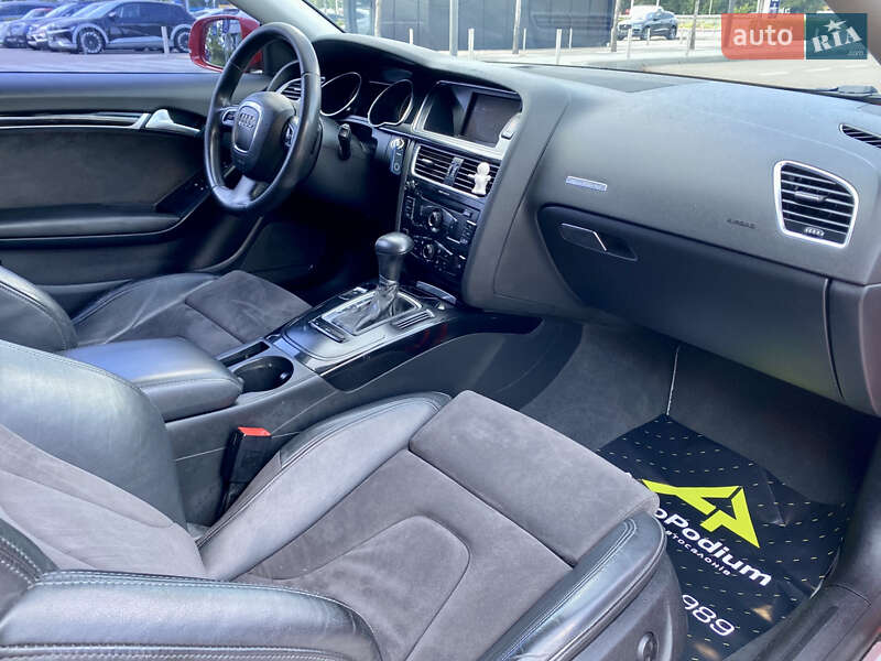 Купе Audi A5 2010 в Киеве