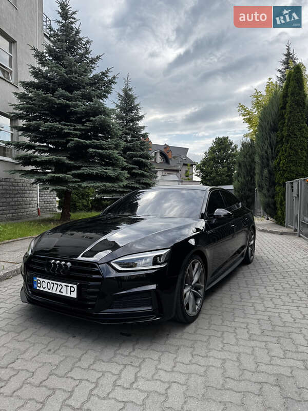 Купе Audi A5 2019 в Львові