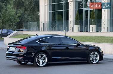 Купе Audi A5 2019 в 