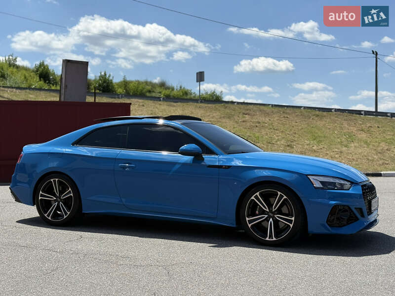 Купе Audi A5 2022 в Киеве