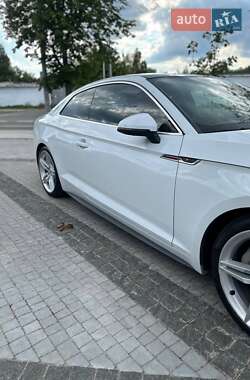 Купе Audi A5 2017 в 