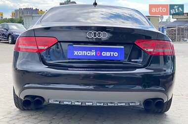 Купе Audi A5 2011 в 