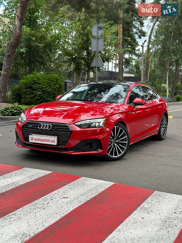 Ліфтбек Audi A5 2022 в Білогородці