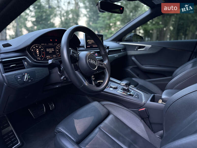 Купе Audi A5 2019 в Киеве