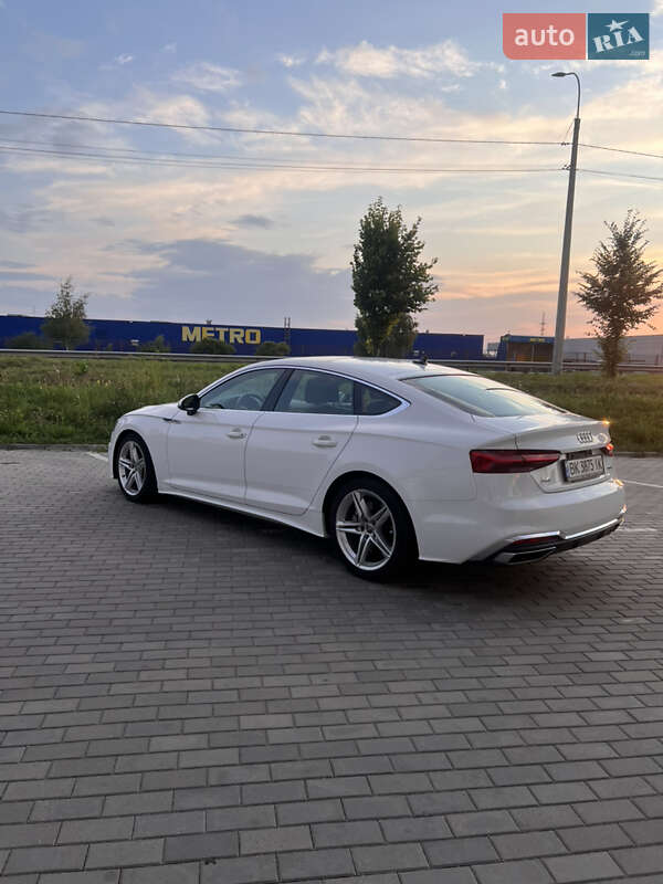 Ліфтбек Audi A5 2020 в Рівному
