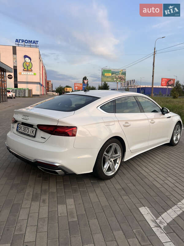 Лифтбек Audi A5 2020 в Ровно