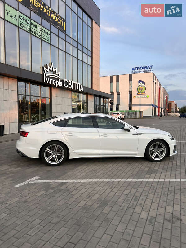 Лифтбек Audi A5 2020 в Ровно